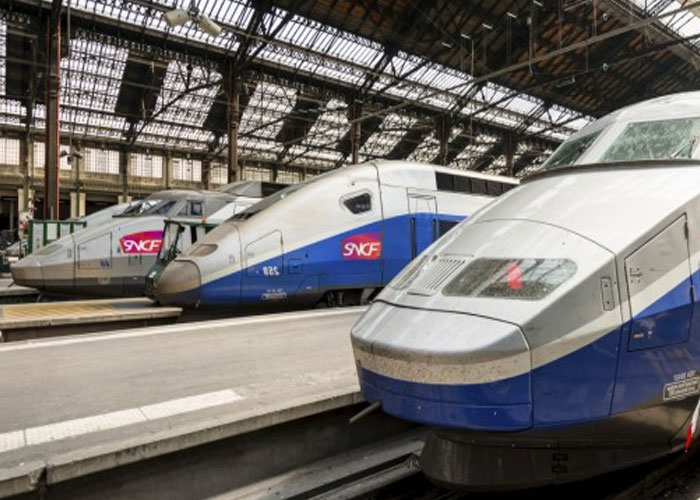 Réservez un taxi pour votre arrivée ou départ en train en gare d’Avignon TGV